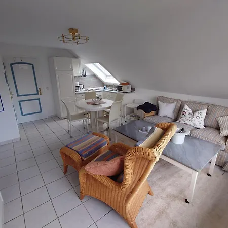 Graf Luckner Hues Apartman